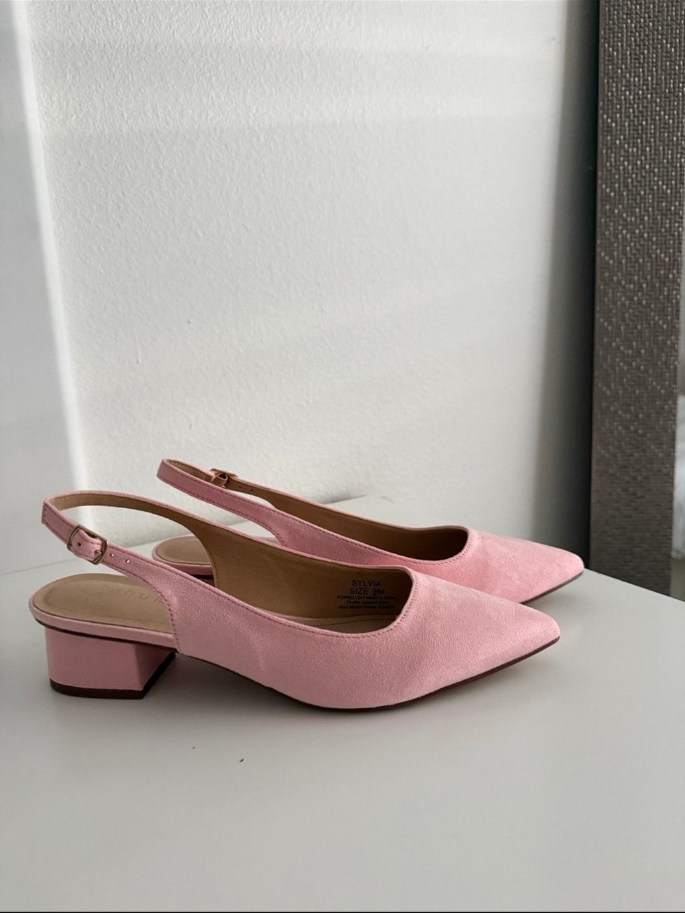 Journee Collection Pumps - Picture 3 of 5